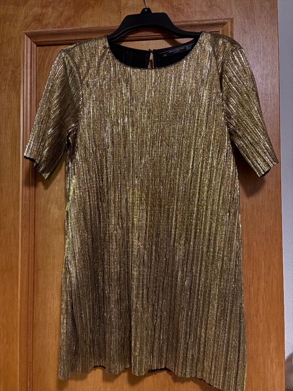 Zara short sleeve gold foil top size L